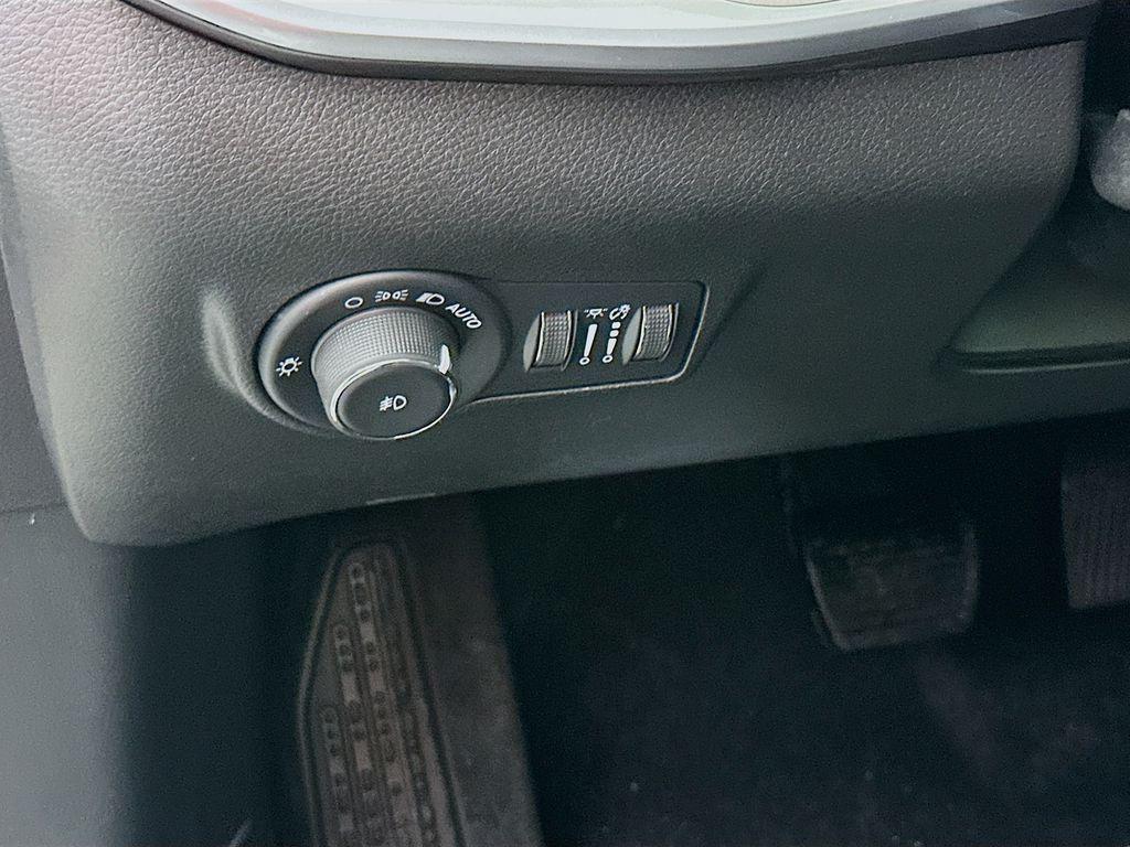 new 2025 Jeep Compass car, priced at $32,447