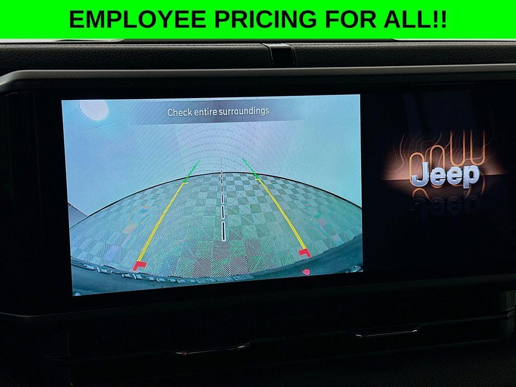 new 2025 Jeep Wrangler car, priced at $57,680