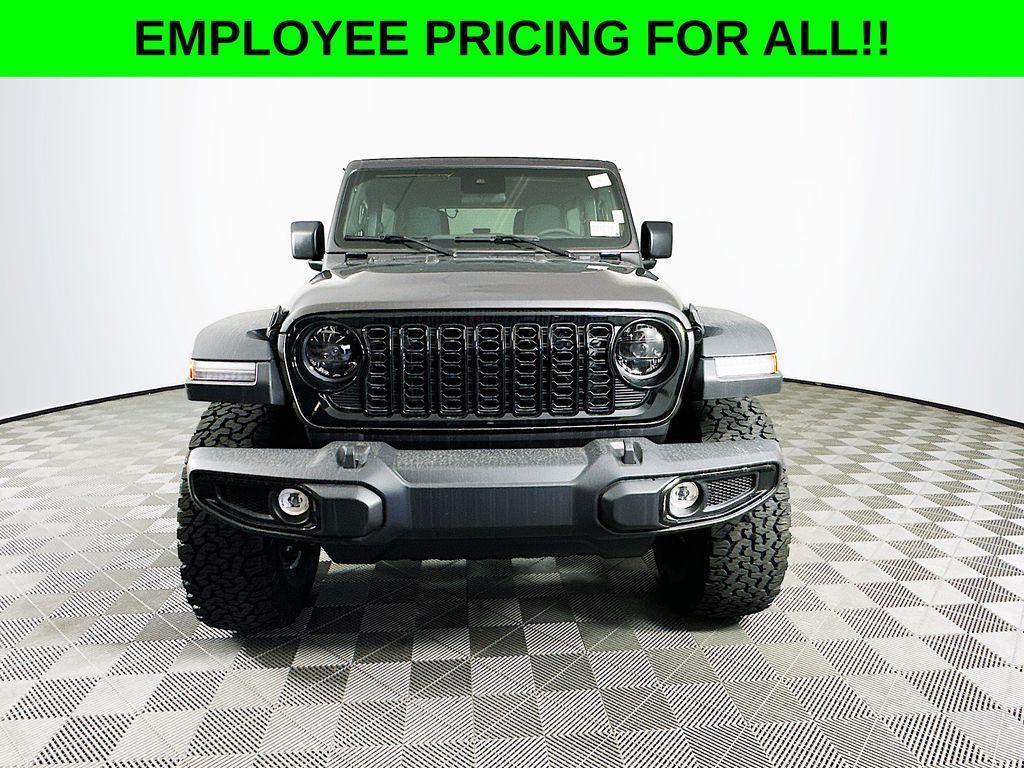 new 2025 Jeep Wrangler car, priced at $57,680