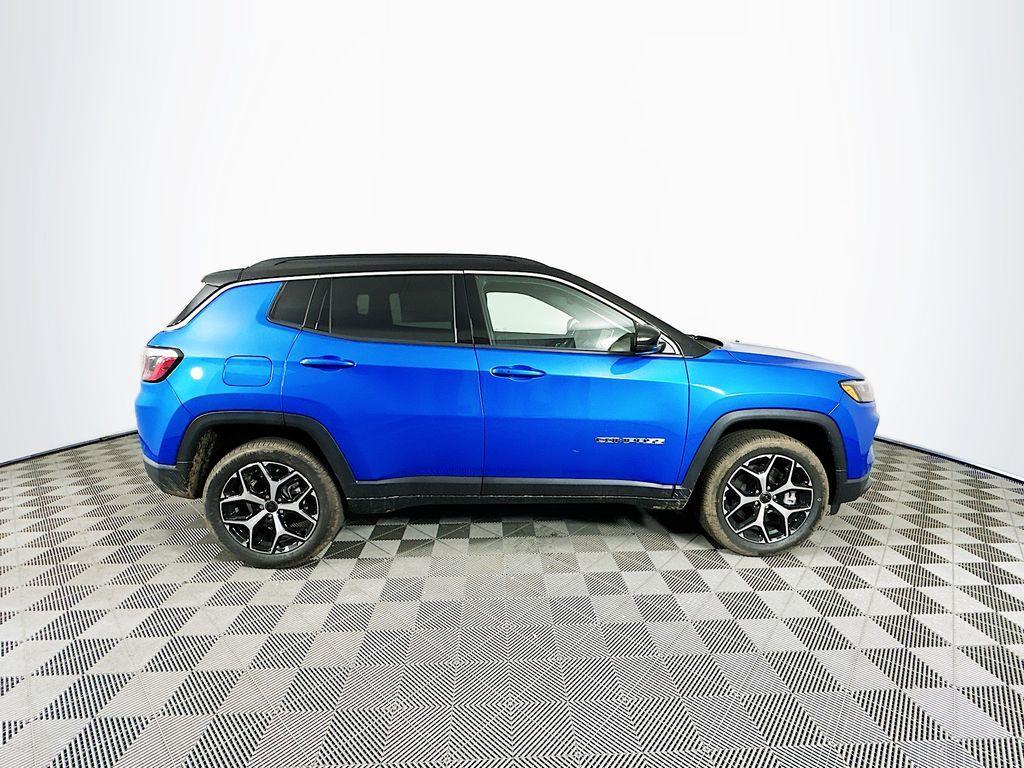 new 2025 Jeep Compass car, priced at $30,485
