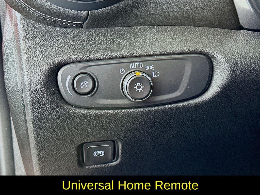 used 2024 Chevrolet Blazer car, priced at $24,394