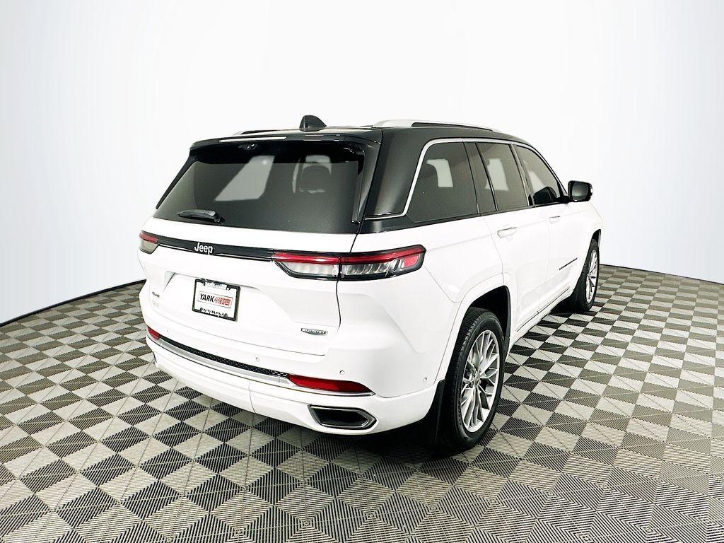 used 2022 Jeep Grand Cherokee car, priced at $40,900