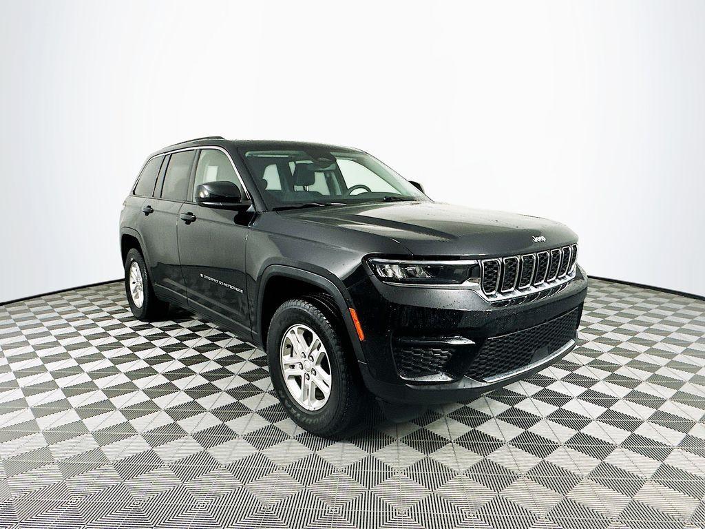 used 2023 Jeep Grand Cherokee car, priced at $29,844