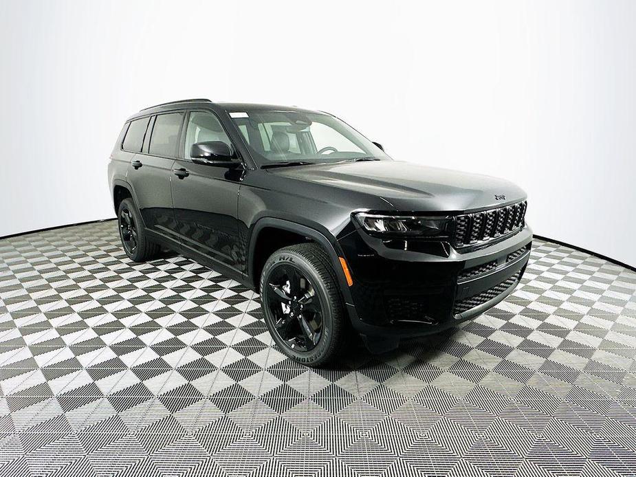 new 2024 Jeep Grand Cherokee L car, priced at $41,586