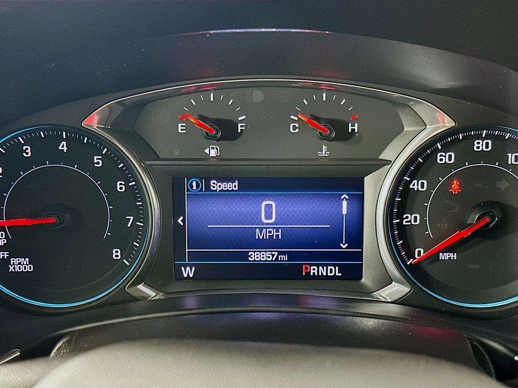 used 2022 Chevrolet Equinox car, priced at $18,998