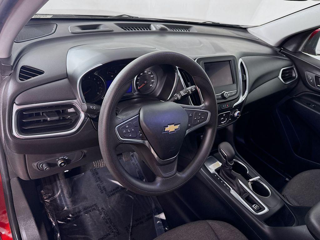used 2022 Chevrolet Equinox car, priced at $18,998
