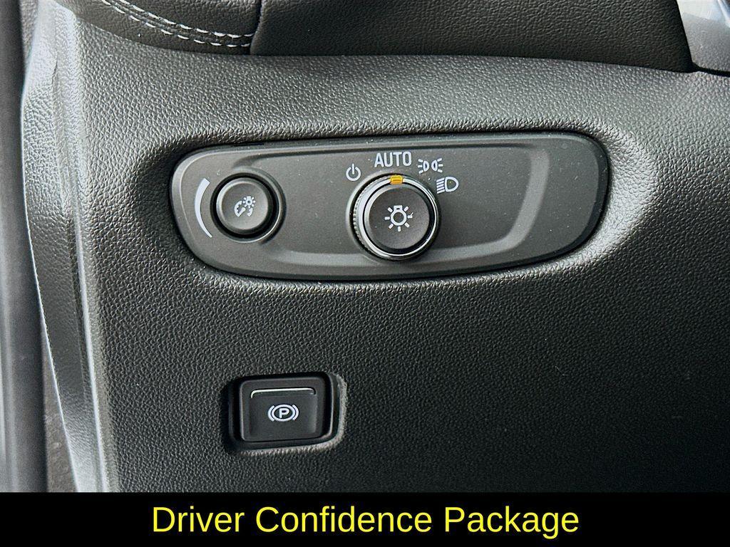 used 2024 Chevrolet Blazer car, priced at $27,704