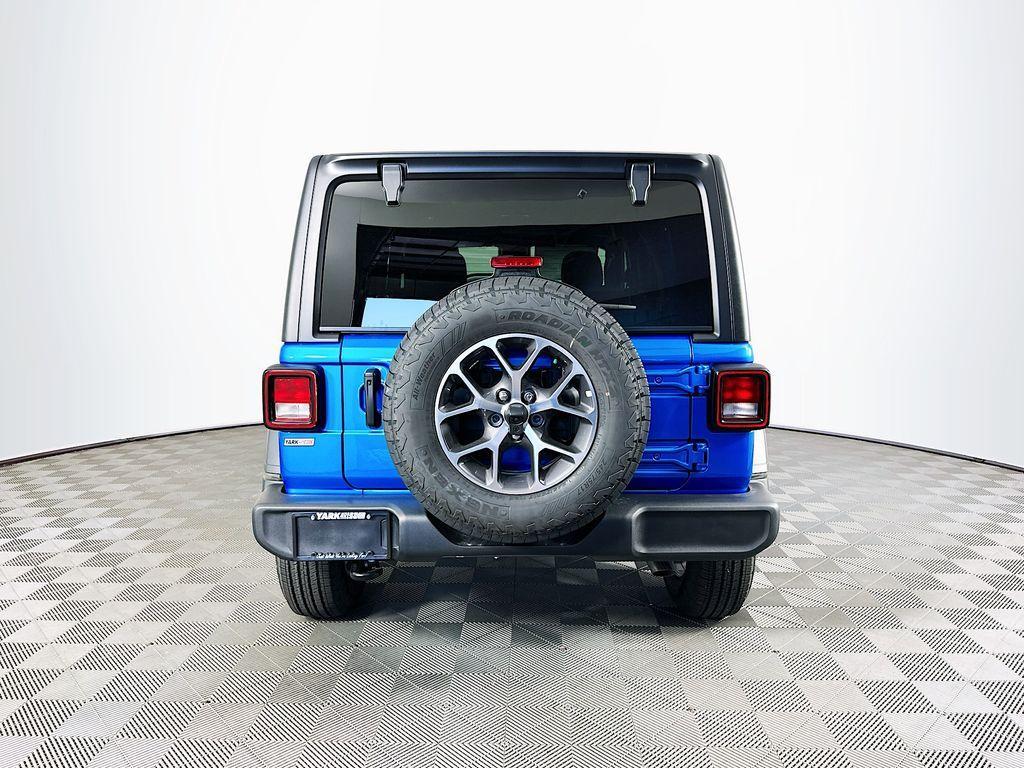 new 2025 Jeep Wrangler car, priced at $45,838