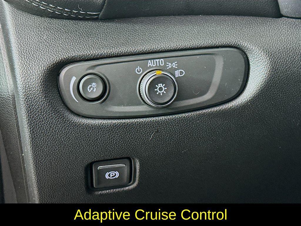 used 2024 Chevrolet Blazer car, priced at $23,933