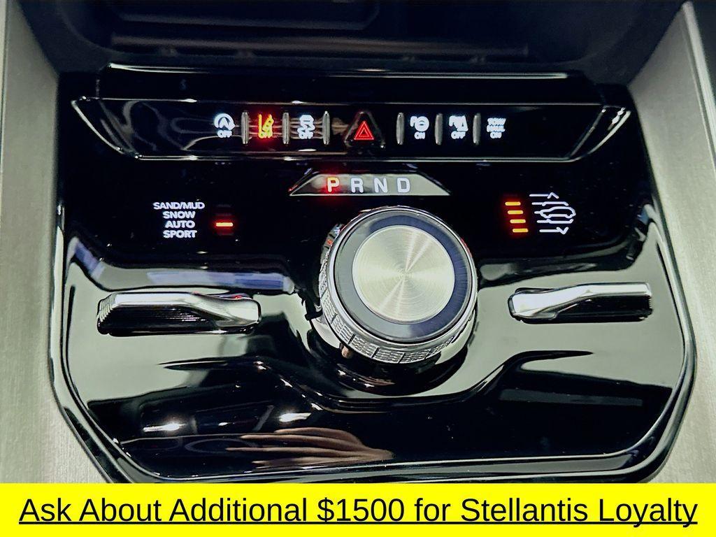 new 2025 Jeep Wagoneer car, priced at $68,996