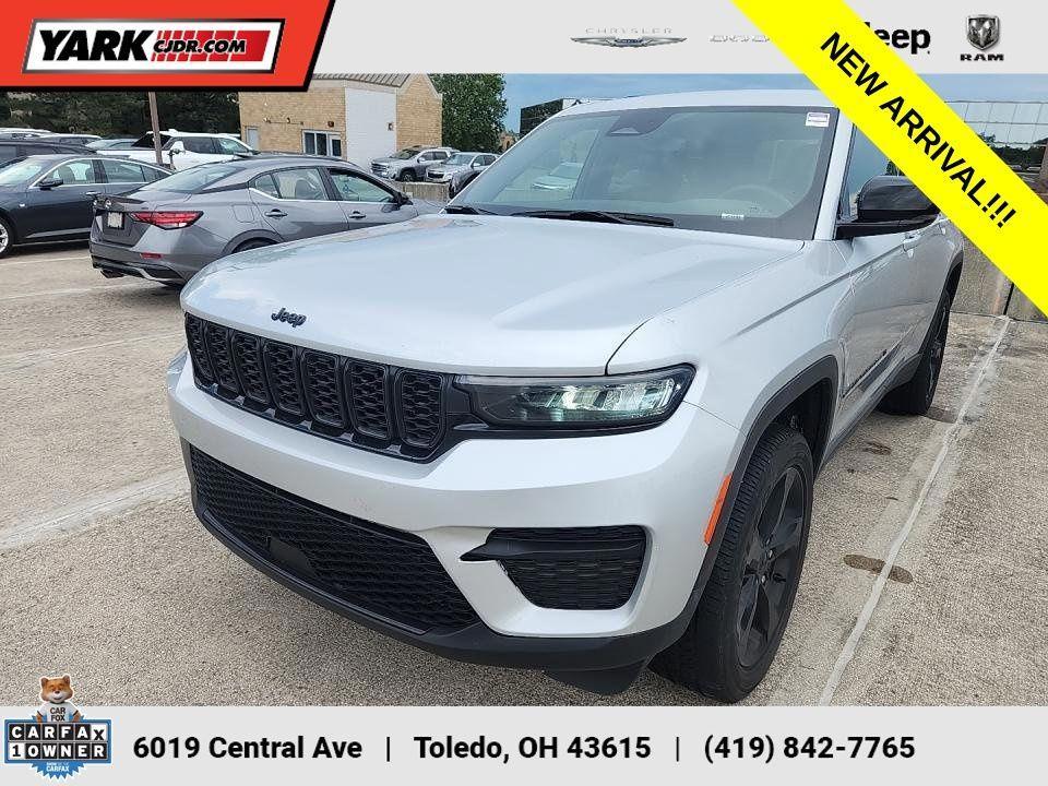 used 2023 Jeep Grand Cherokee car, priced at $34,990