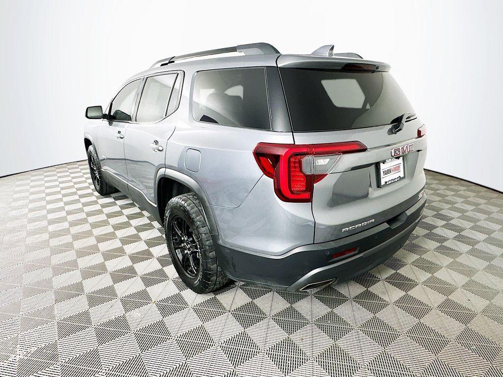 used 2022 GMC Acadia car, priced at $27,998