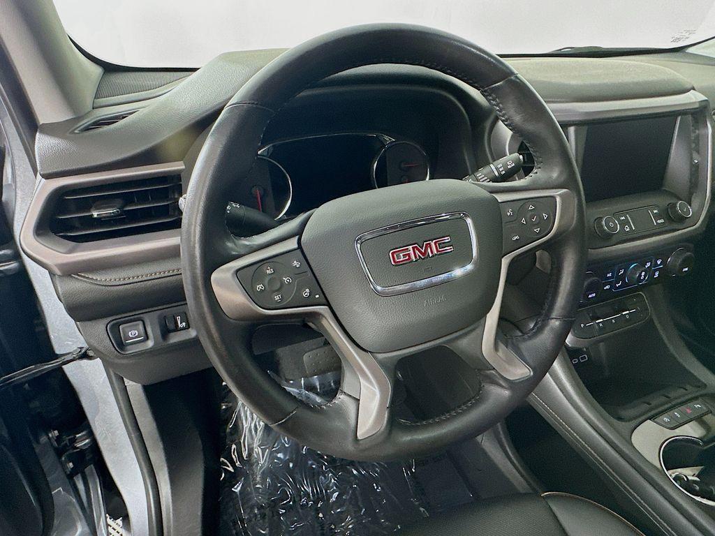 used 2022 GMC Acadia car, priced at $27,998