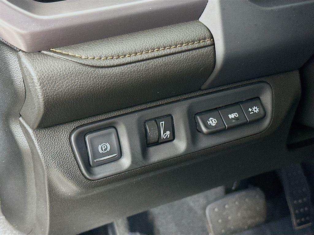 used 2022 GMC Acadia car, priced at $27,998
