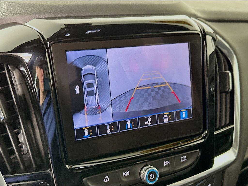 used 2023 Chevrolet Traverse car, priced at $42,599