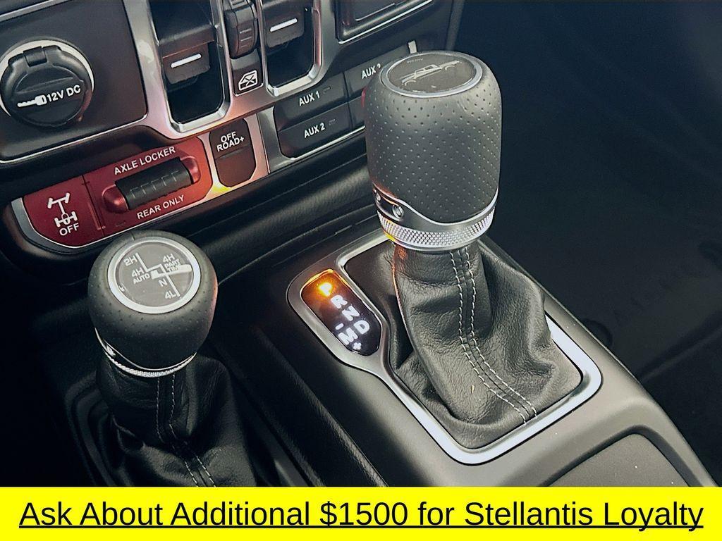 new 2025 Jeep Gladiator car, priced at $54,313