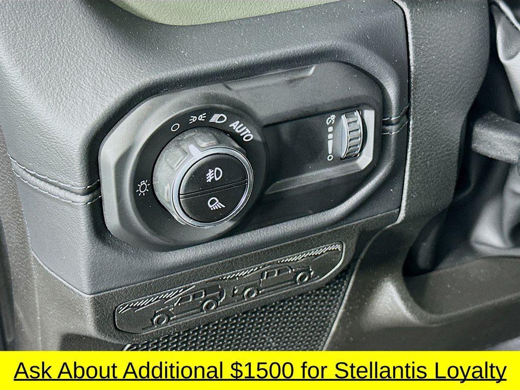 new 2025 Jeep Gladiator car, priced at $54,313