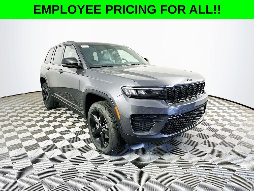 new 2025 Jeep Grand Cherokee car, priced at $44,482