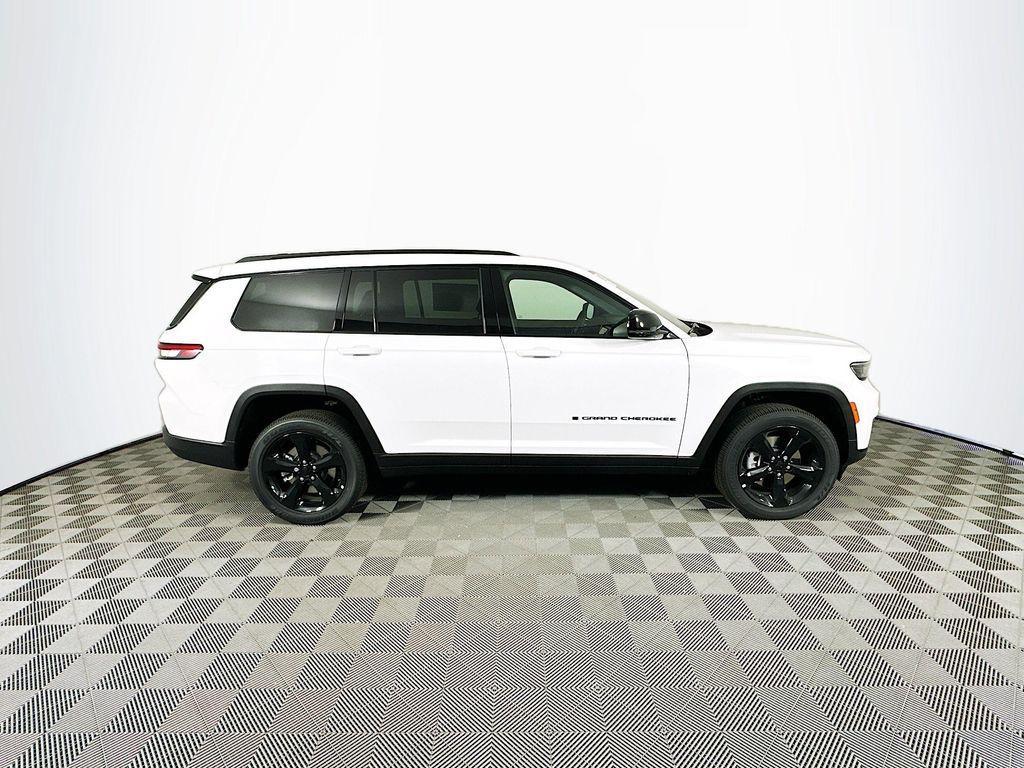 new 2025 Jeep Grand Cherokee L car, priced at $45,263