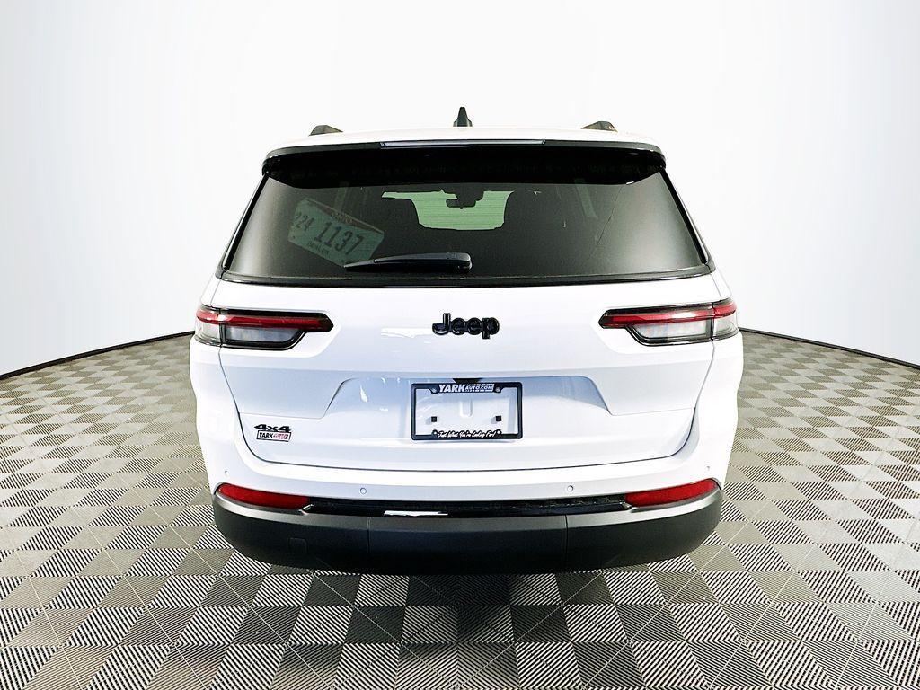 new 2025 Jeep Grand Cherokee L car, priced at $45,263