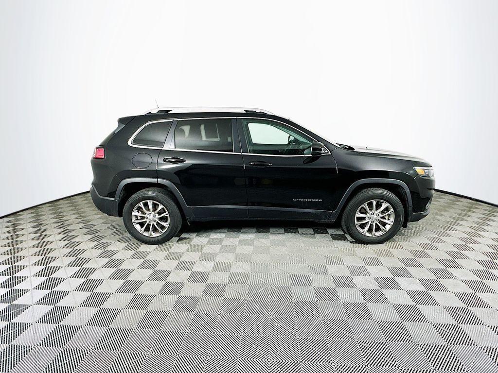 used 2021 Jeep Cherokee car, priced at $21,404