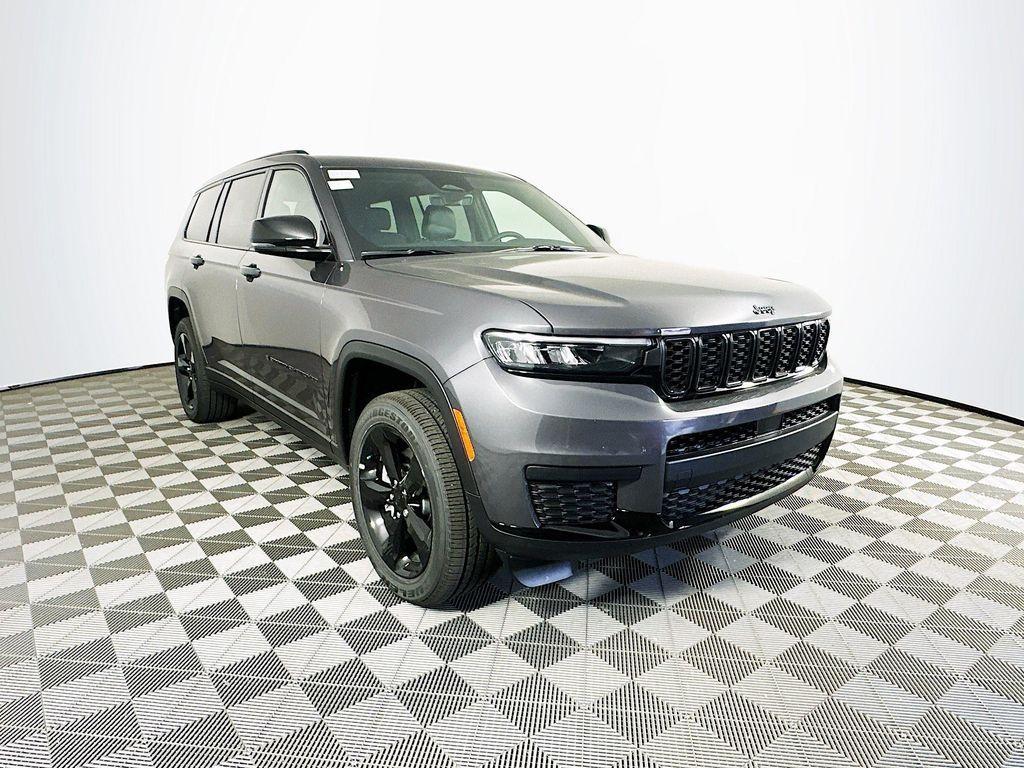 new 2025 Jeep Grand Cherokee L car, priced at $45,772