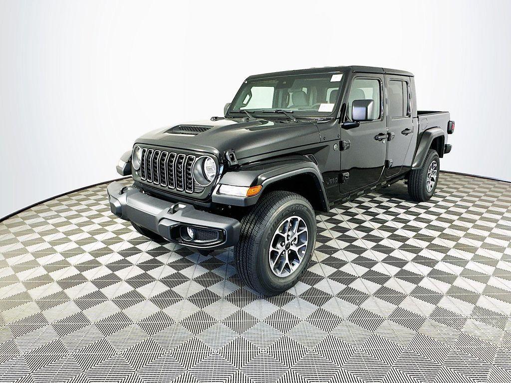 new 2025 Jeep Gladiator car, priced at $45,170