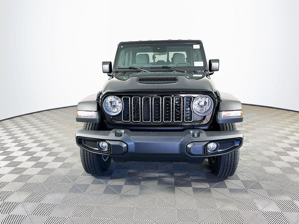 new 2025 Jeep Gladiator car, priced at $45,170