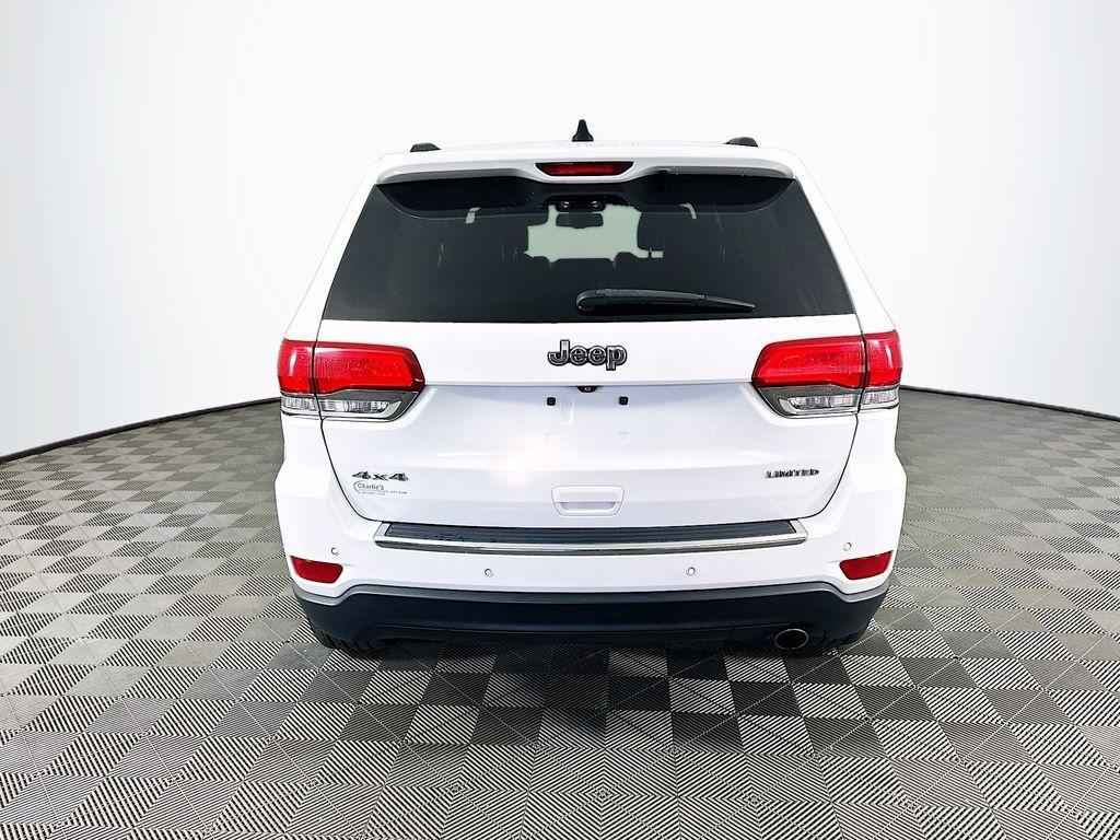 used 2015 Jeep Grand Cherokee car, priced at $10,799
