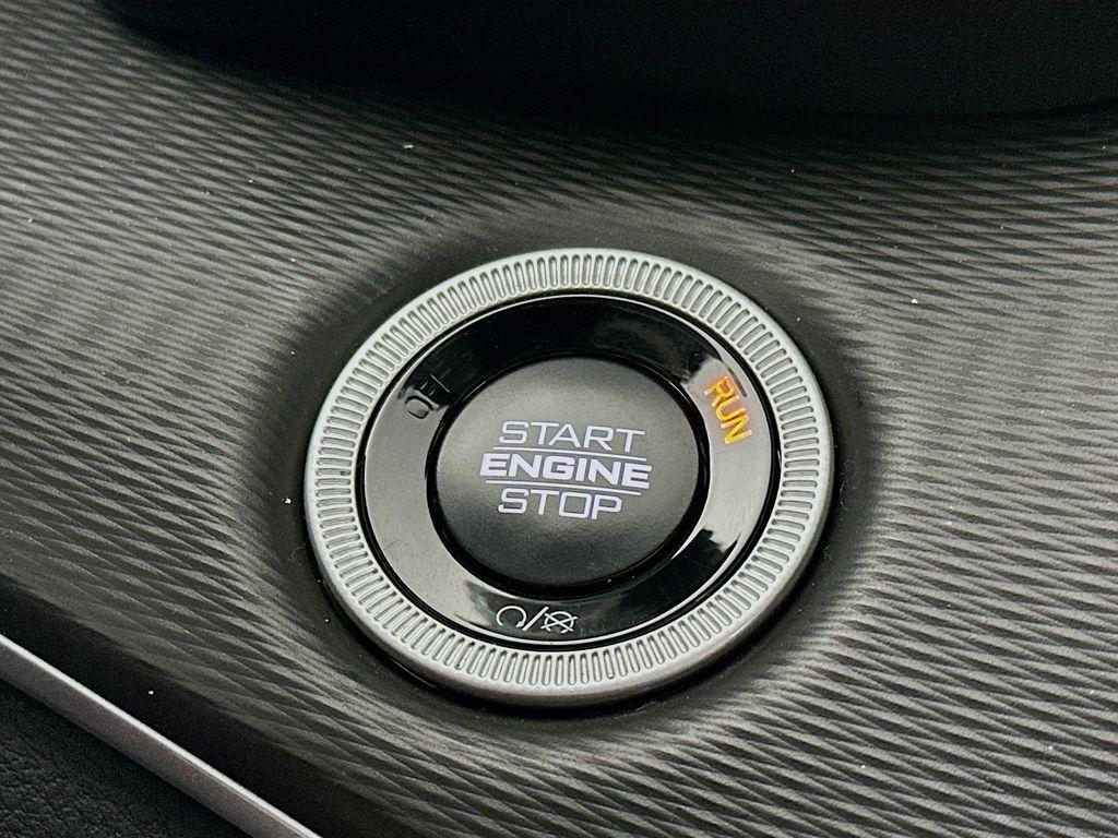 new 2025 Jeep Grand Cherokee L car, priced at $40,467