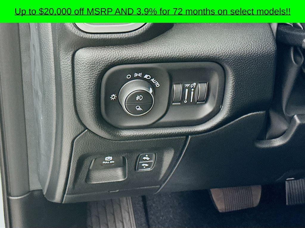 new 2025 Ram 1500 car, priced at $43,553