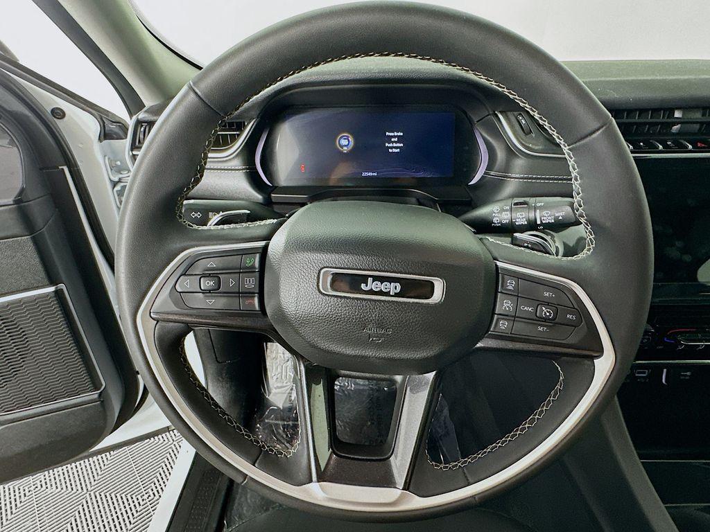 used 2022 Jeep Grand Cherokee L car, priced at $29,998