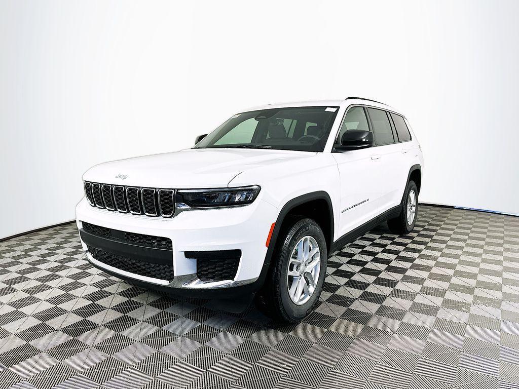 new 2025 Jeep Grand Cherokee L car, priced at $39,338