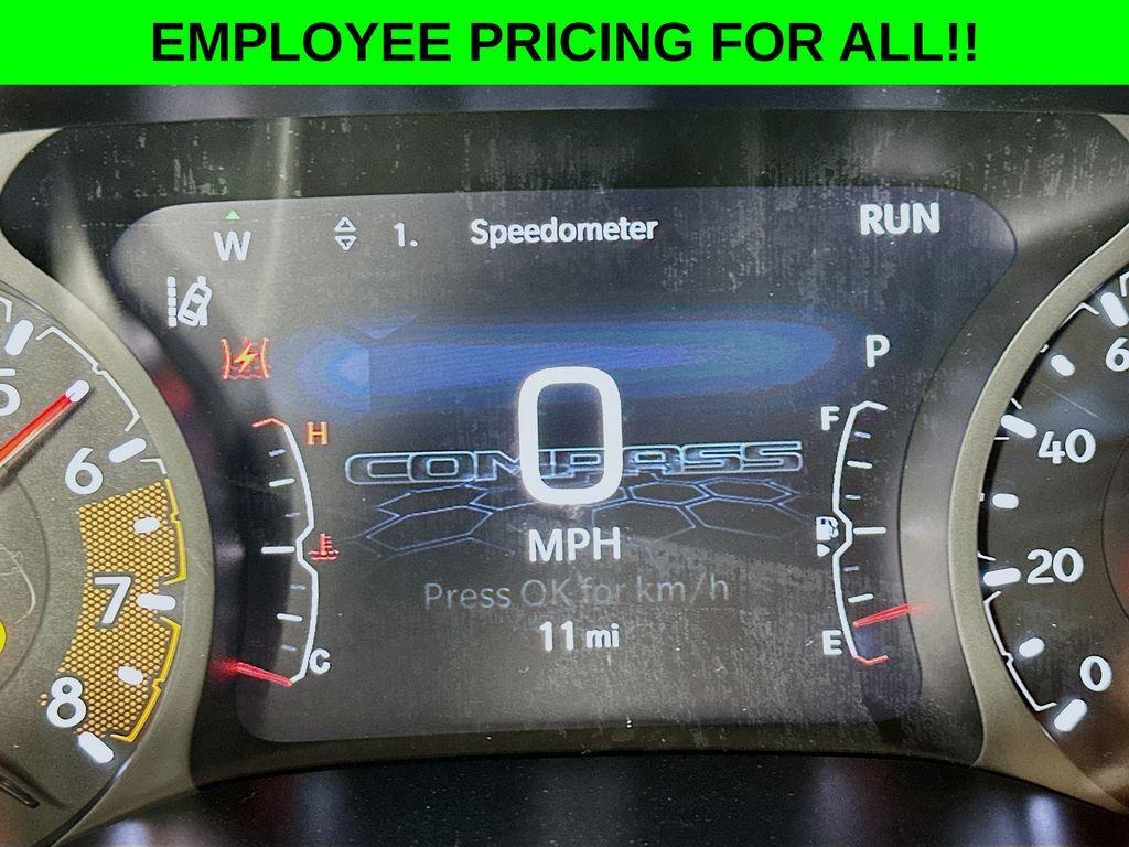 new 2025 Jeep Compass car, priced at $32,985