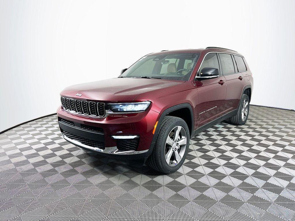 new 2025 Jeep Grand Cherokee L car, priced at $47,541