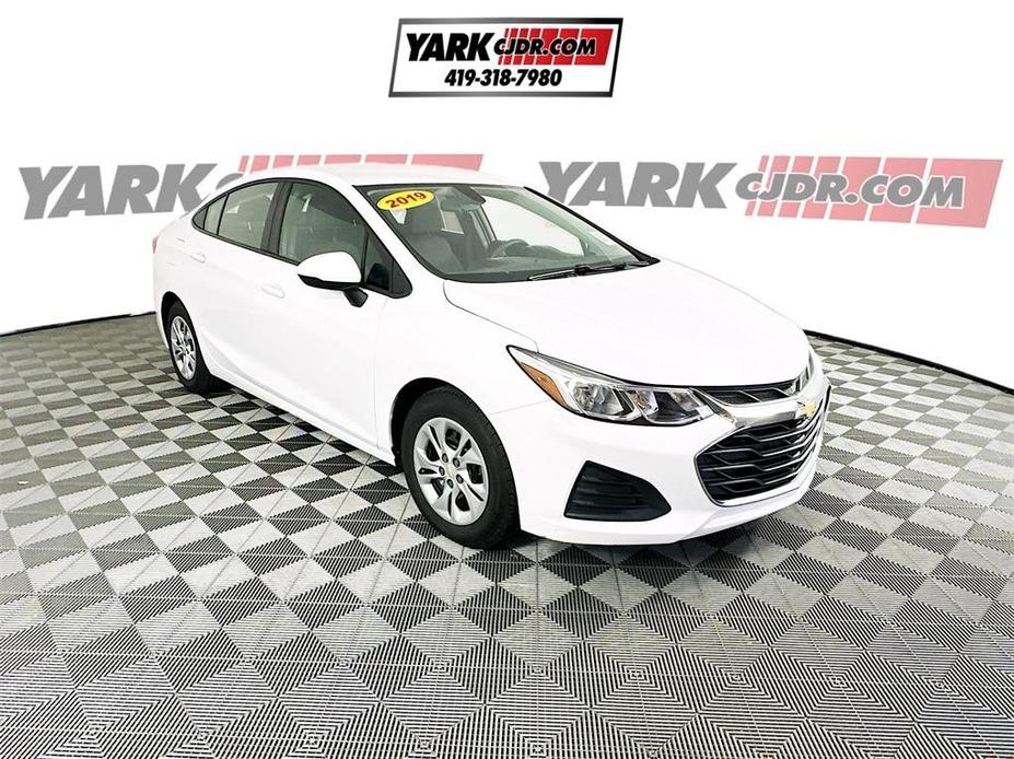 used 2019 Chevrolet Cruze car, priced at $13,804