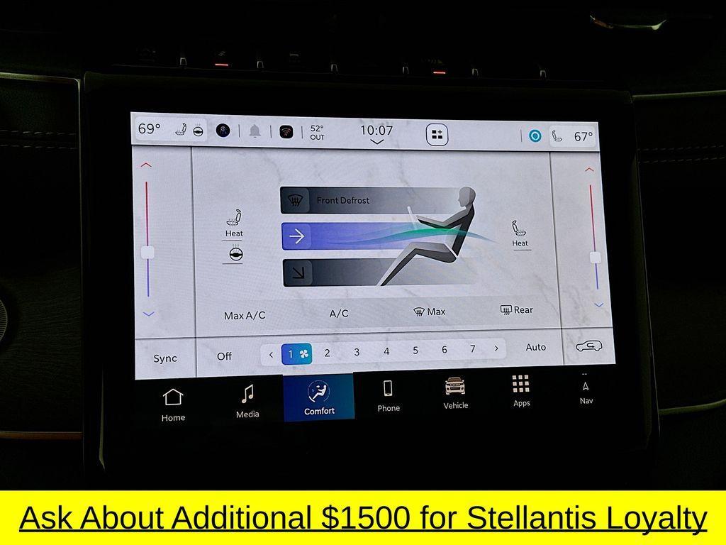 new 2025 Jeep Grand Cherokee car, priced at $47,808