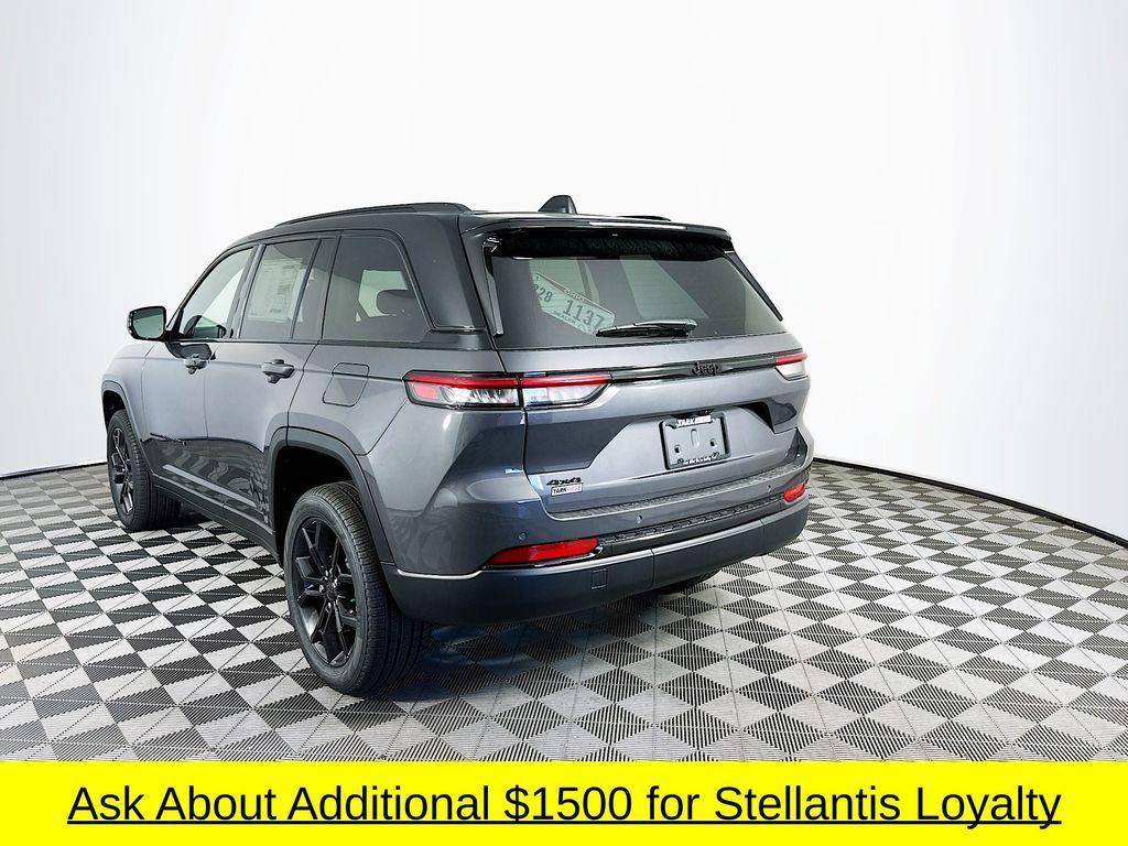 new 2025 Jeep Grand Cherokee car, priced at $47,808