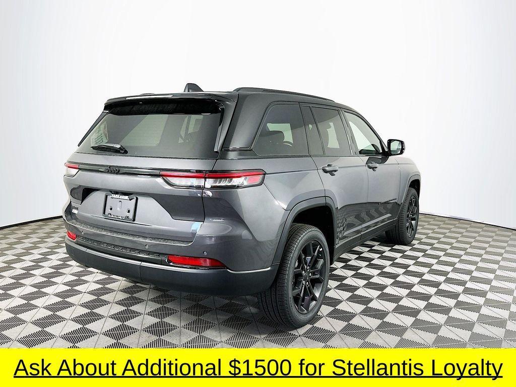 new 2025 Jeep Grand Cherokee car, priced at $47,808