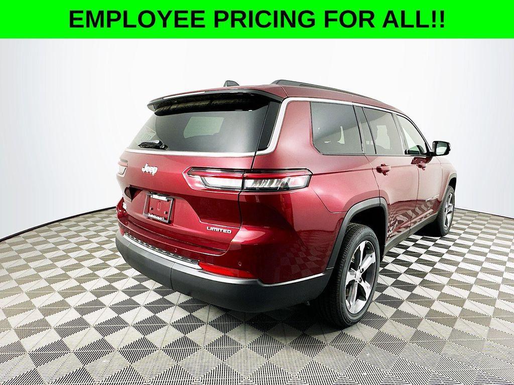 new 2025 Jeep Grand Cherokee L car, priced at $49,697
