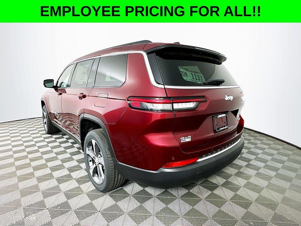 new 2025 Jeep Grand Cherokee L car, priced at $49,697