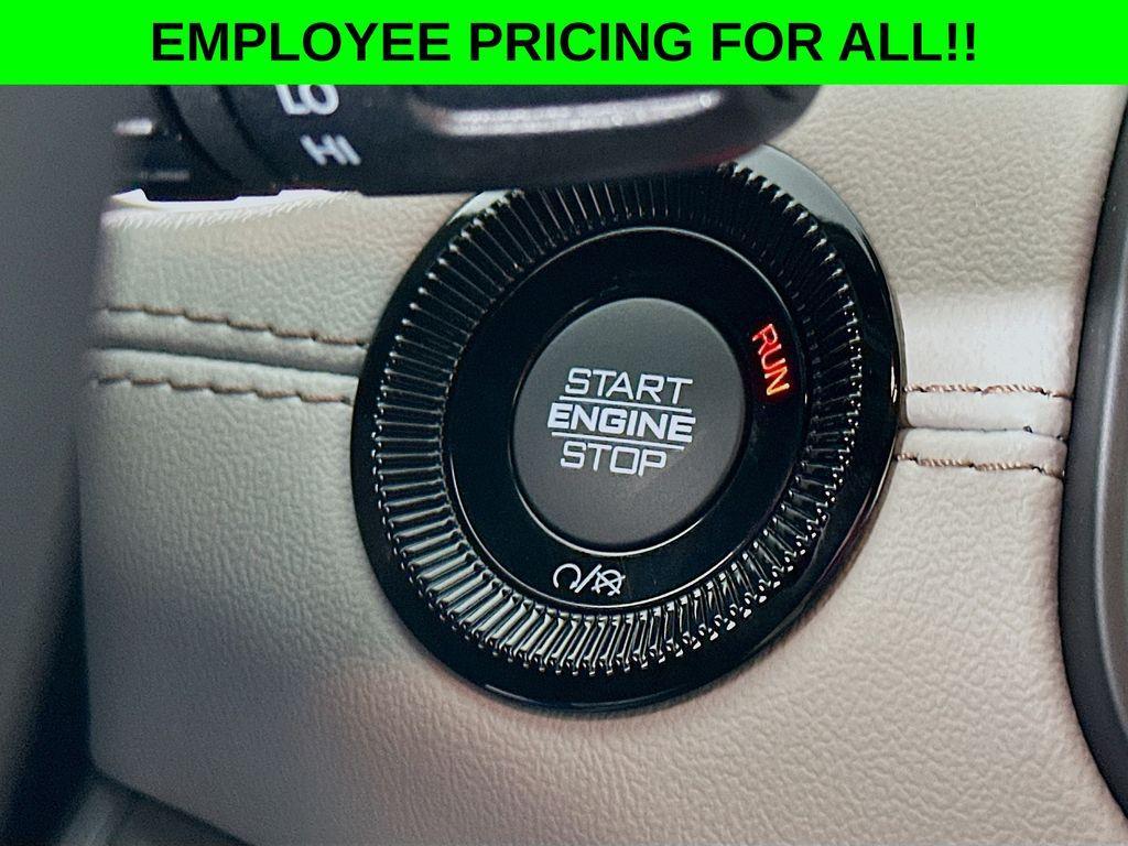 new 2025 Jeep Compass car, priced at $32,605
