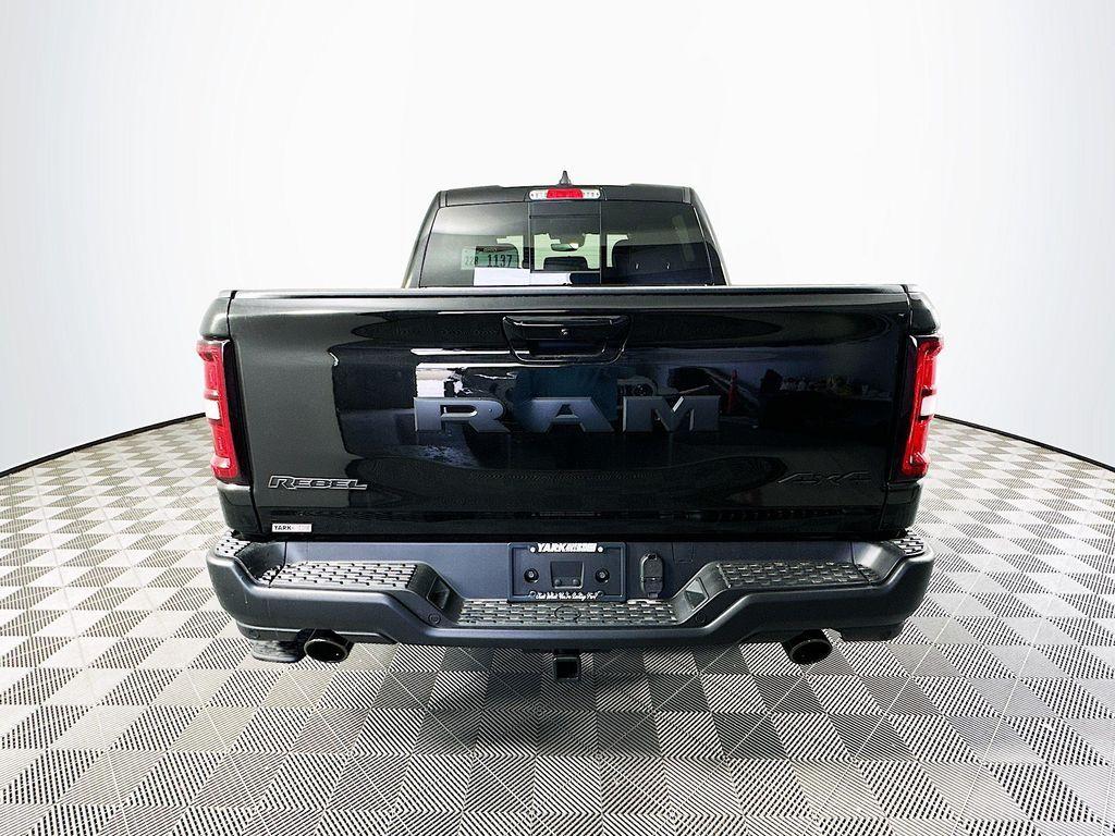 new 2025 Ram 1500 car, priced at $59,995