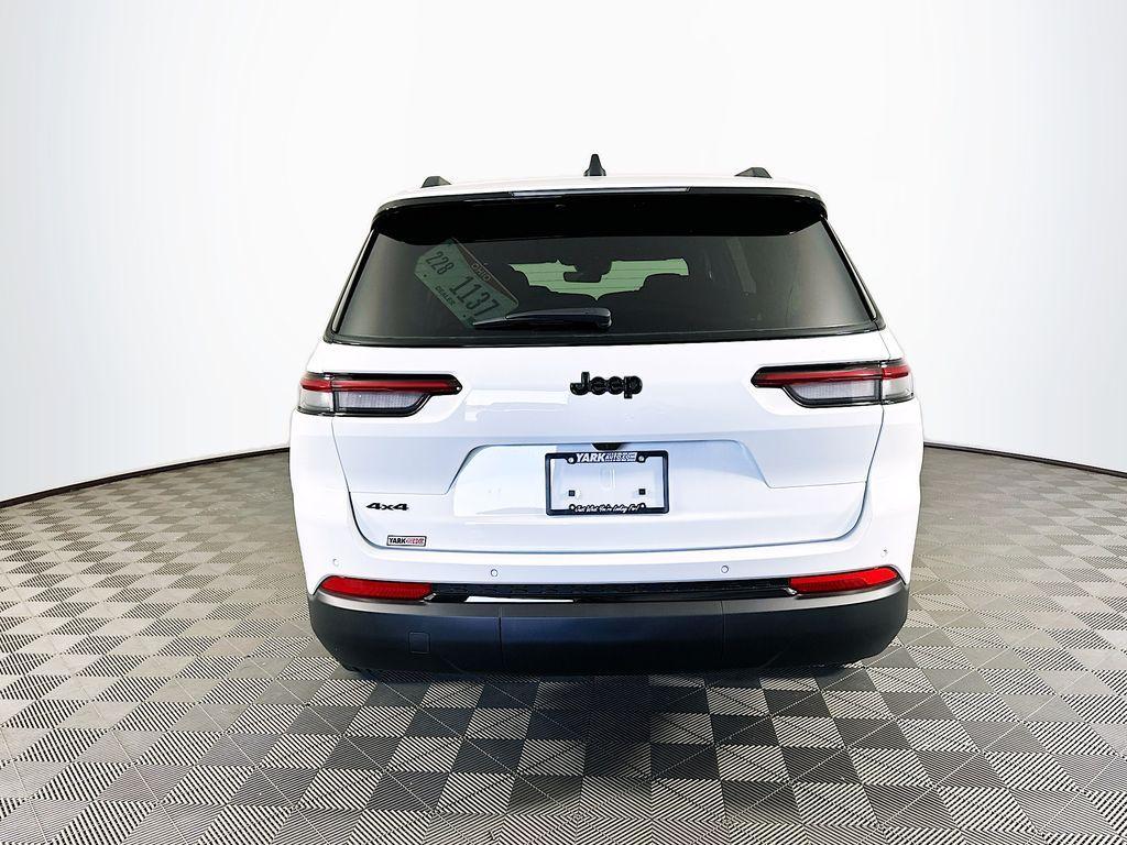 new 2025 Jeep Grand Cherokee L car, priced at $43,335