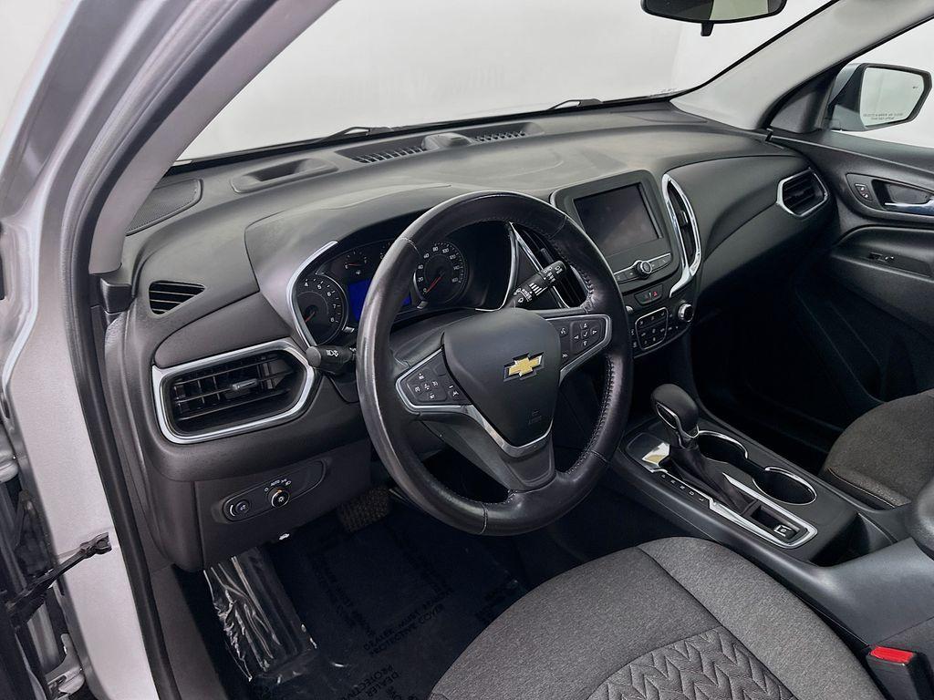 used 2022 Chevrolet Equinox car, priced at $19,350