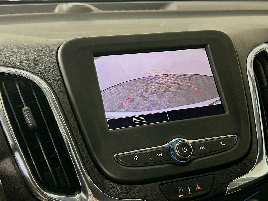 used 2022 Chevrolet Equinox car, priced at $19,350