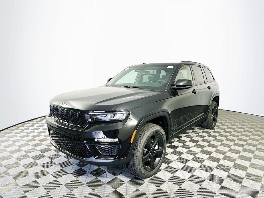 new 2024 Jeep Grand Cherokee car, priced at $44,689