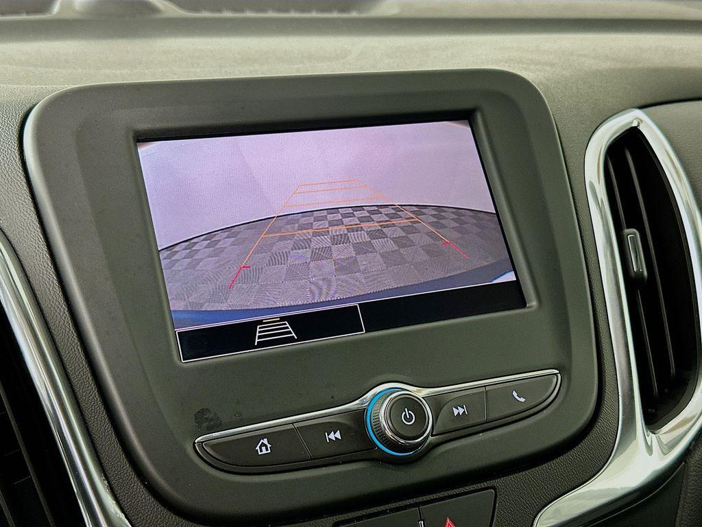 used 2022 Chevrolet Equinox car, priced at $19,299