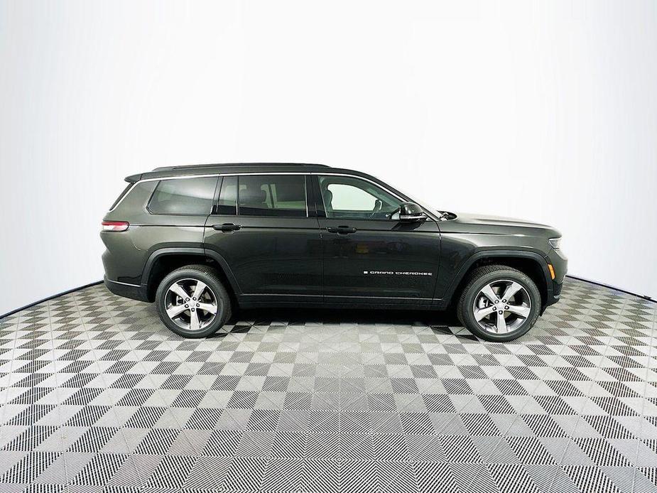 new 2024 Jeep Grand Cherokee L car, priced at $46,051