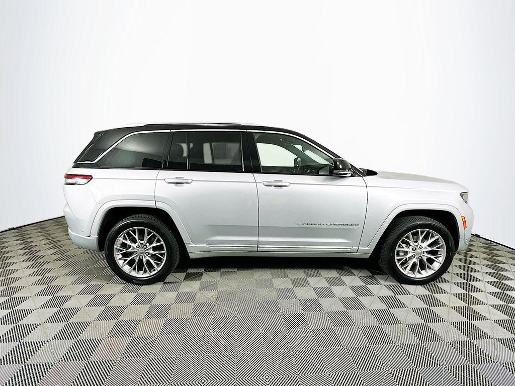 used 2022 Jeep Grand Cherokee car, priced at $39,499